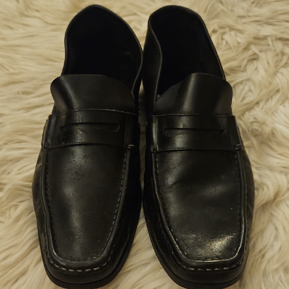 Salvatore Ferragamo Classic Black Loafers | Size 10